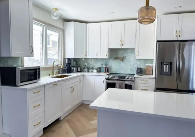 Custom kitchen cabinet