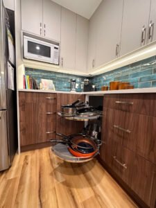 custom kitchen cabinets winnipeg