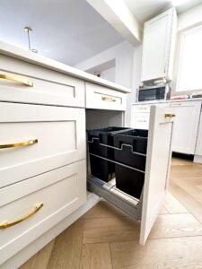 Custom kitchen cabinets winnipeg