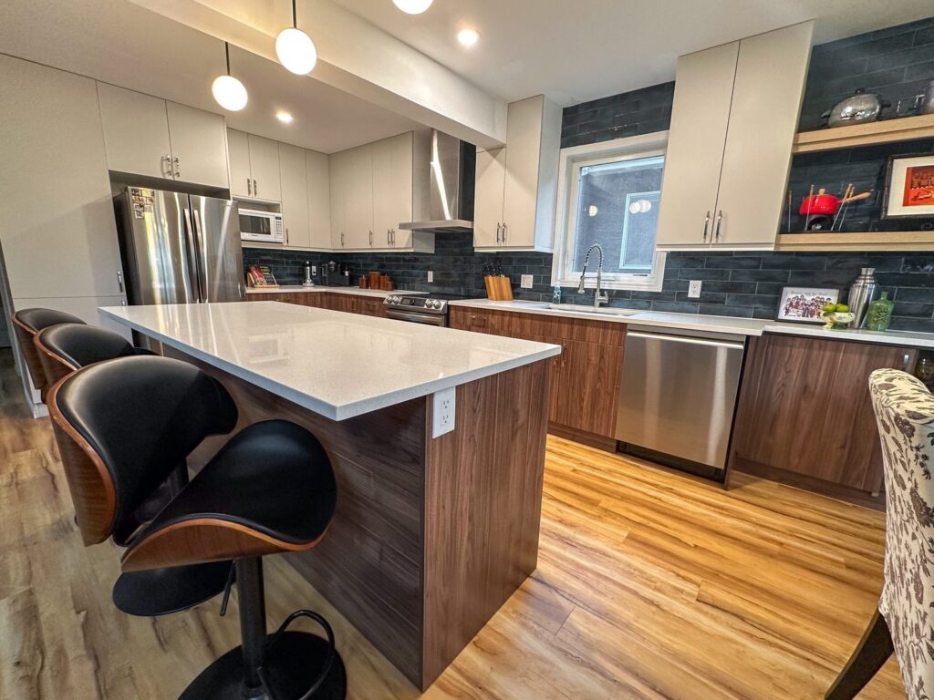 Kitchen Cabinets Winnipeg | Modern Plywood Cabinetry & Cupboards Near You